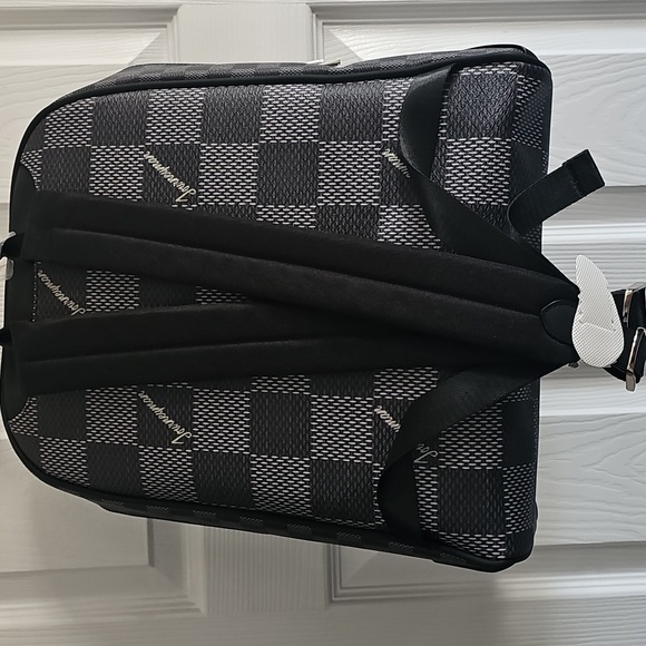 FAUX LEATHER Black and Gray Checkered Men's Backpack - Picture 4 of 7